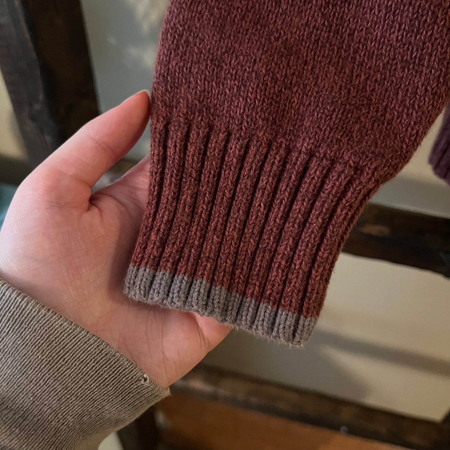 Size Men's Large Columbia Sweater