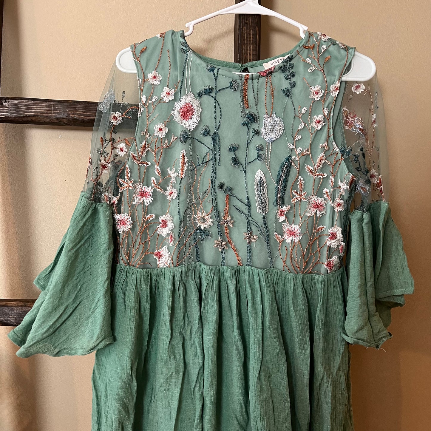 Size Small Umgee Floral Mini Dress