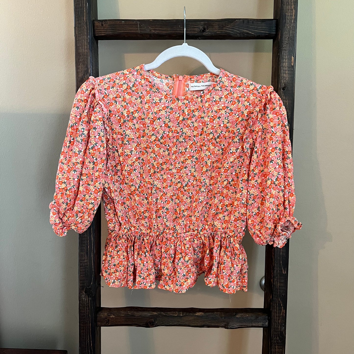 Size Small Faithfull The Brand Floral Top