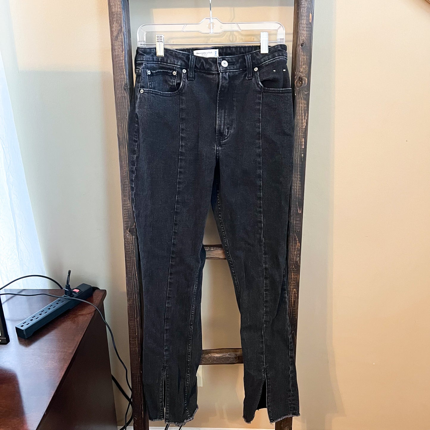 Size 28/6 Abercrombie & Fitch Skinny High Rise Jeans