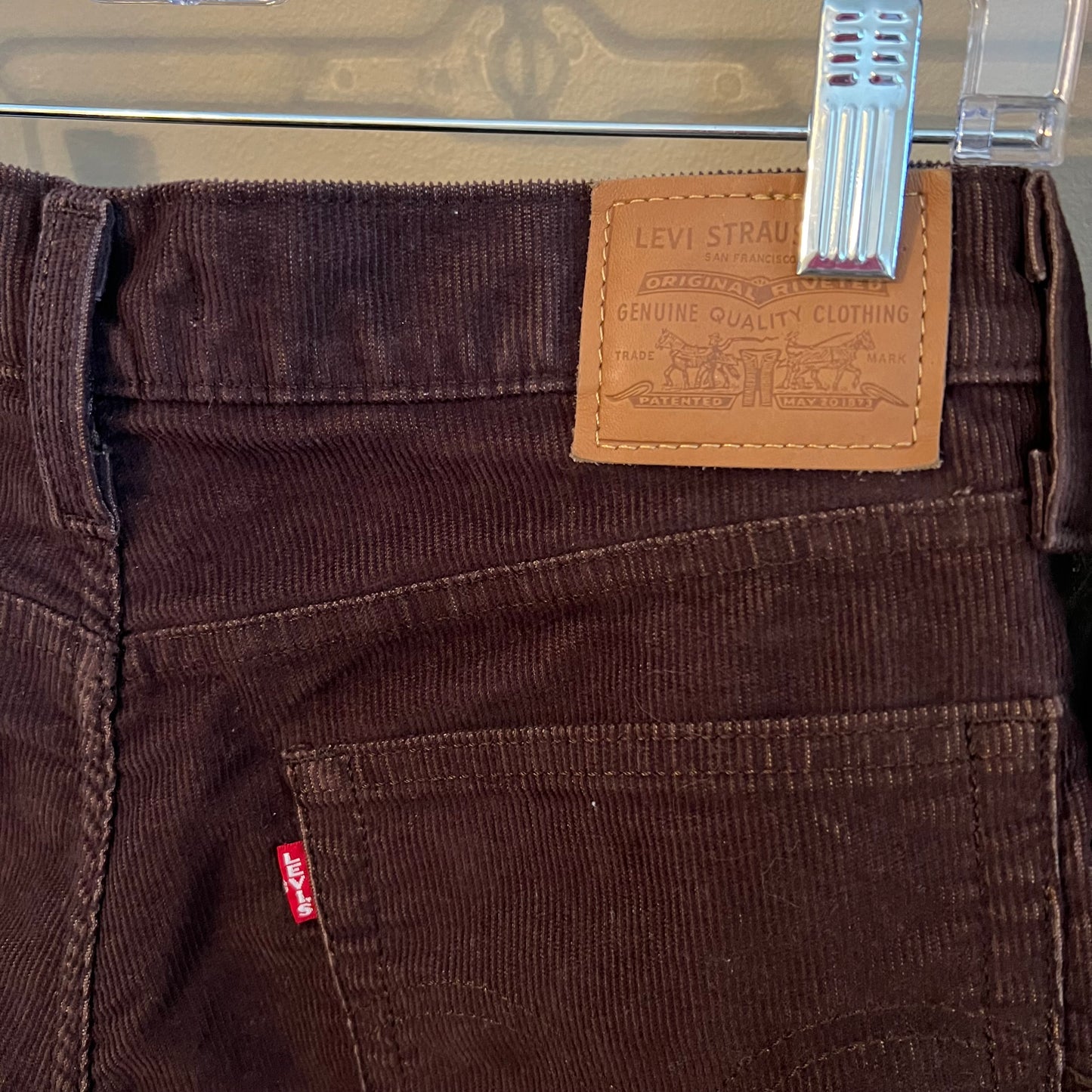 Size 29 Levi’s Brown Corduroy Wedgie Straight Jeans