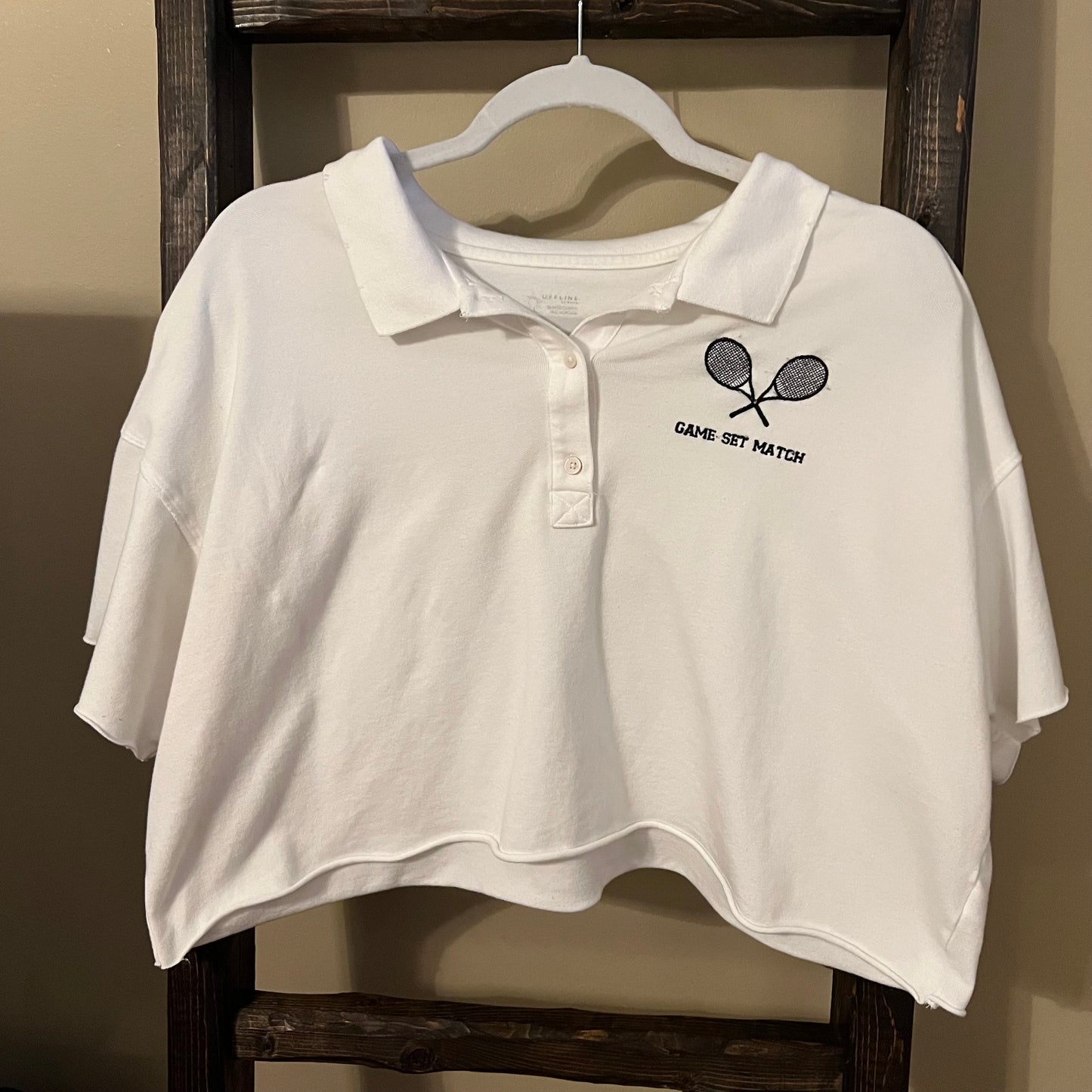 Size Medium Aerie Cropped Tennis Polo