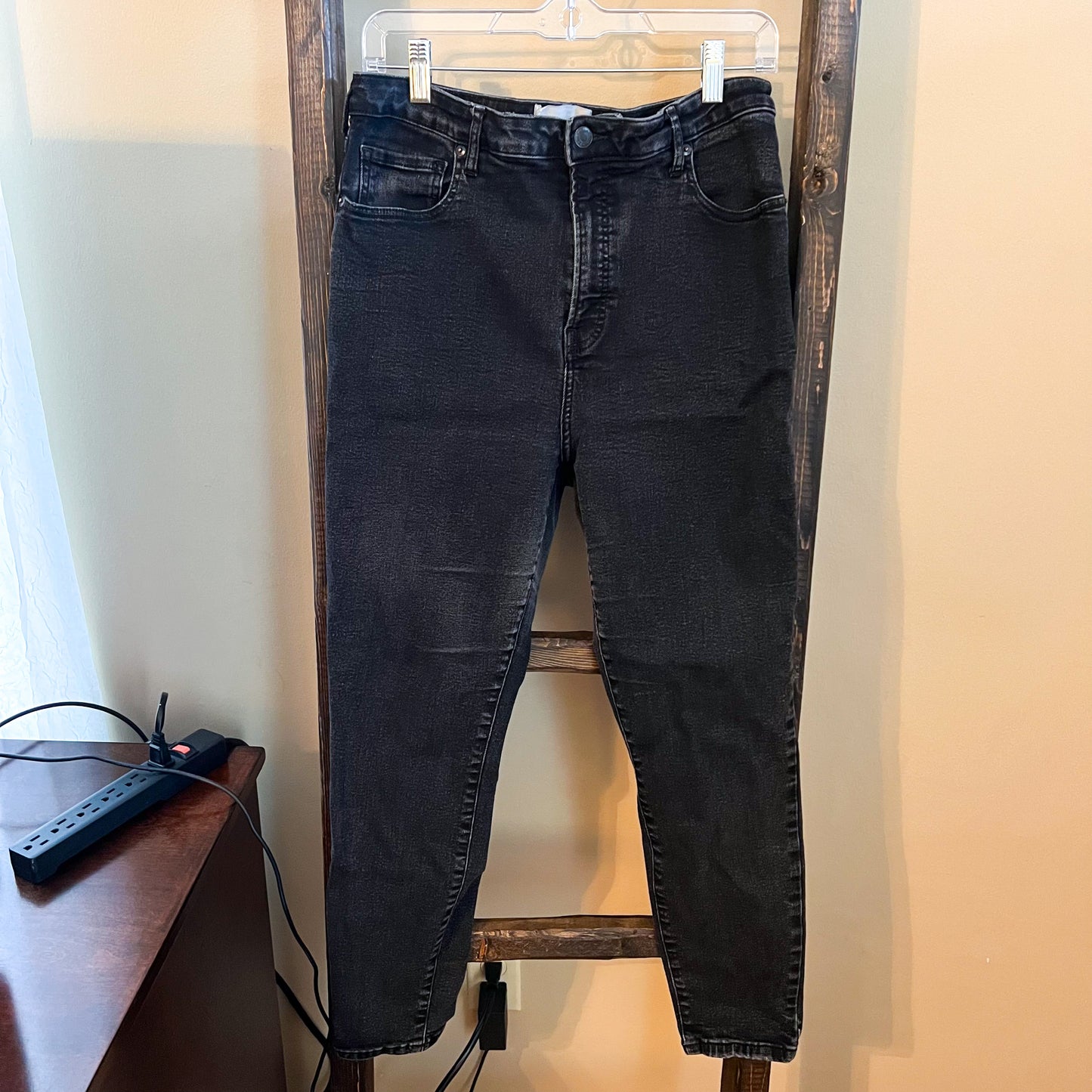 Size 33 Everlane Curvy High Rise Skinny Jeans