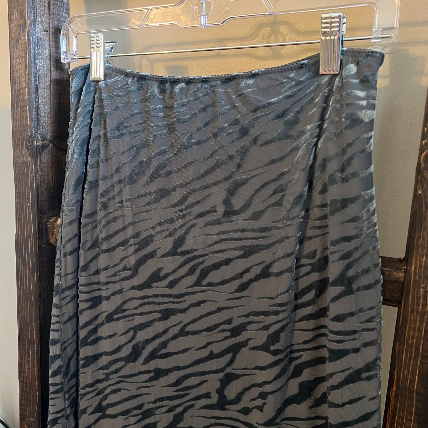 Size Medium Forever 21 Maxi Skirt