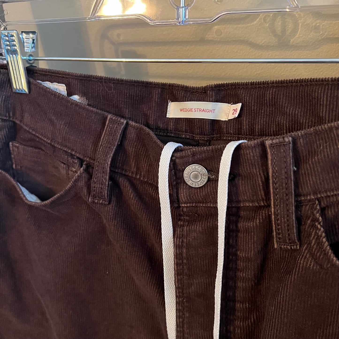 Size 29 Levi’s Brown Corduroy Wedgie Straight Jeans