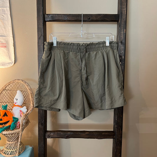 Size Large All In Motion Army Green Shorts