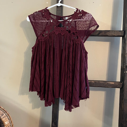 Size XS Free People Stars Align Lace Top