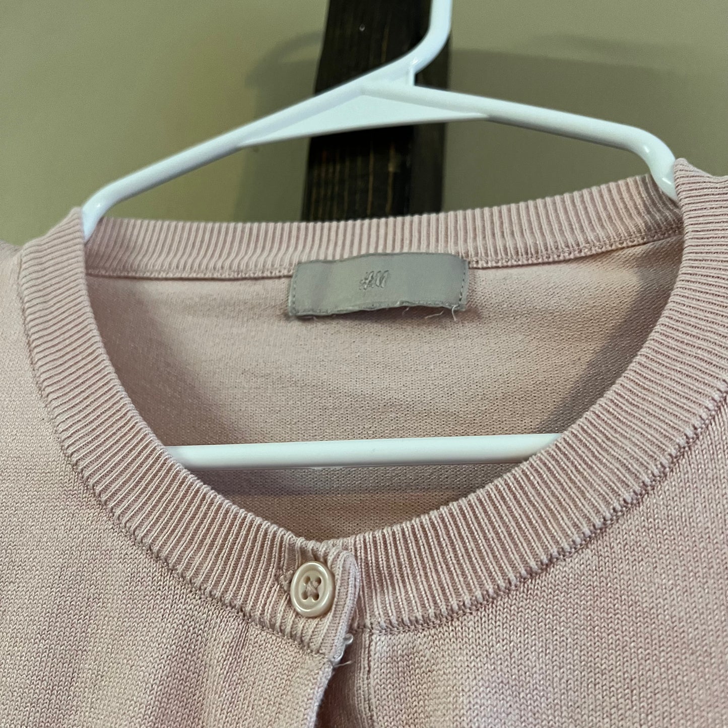 Size Large H&M Light Pink Cardigan