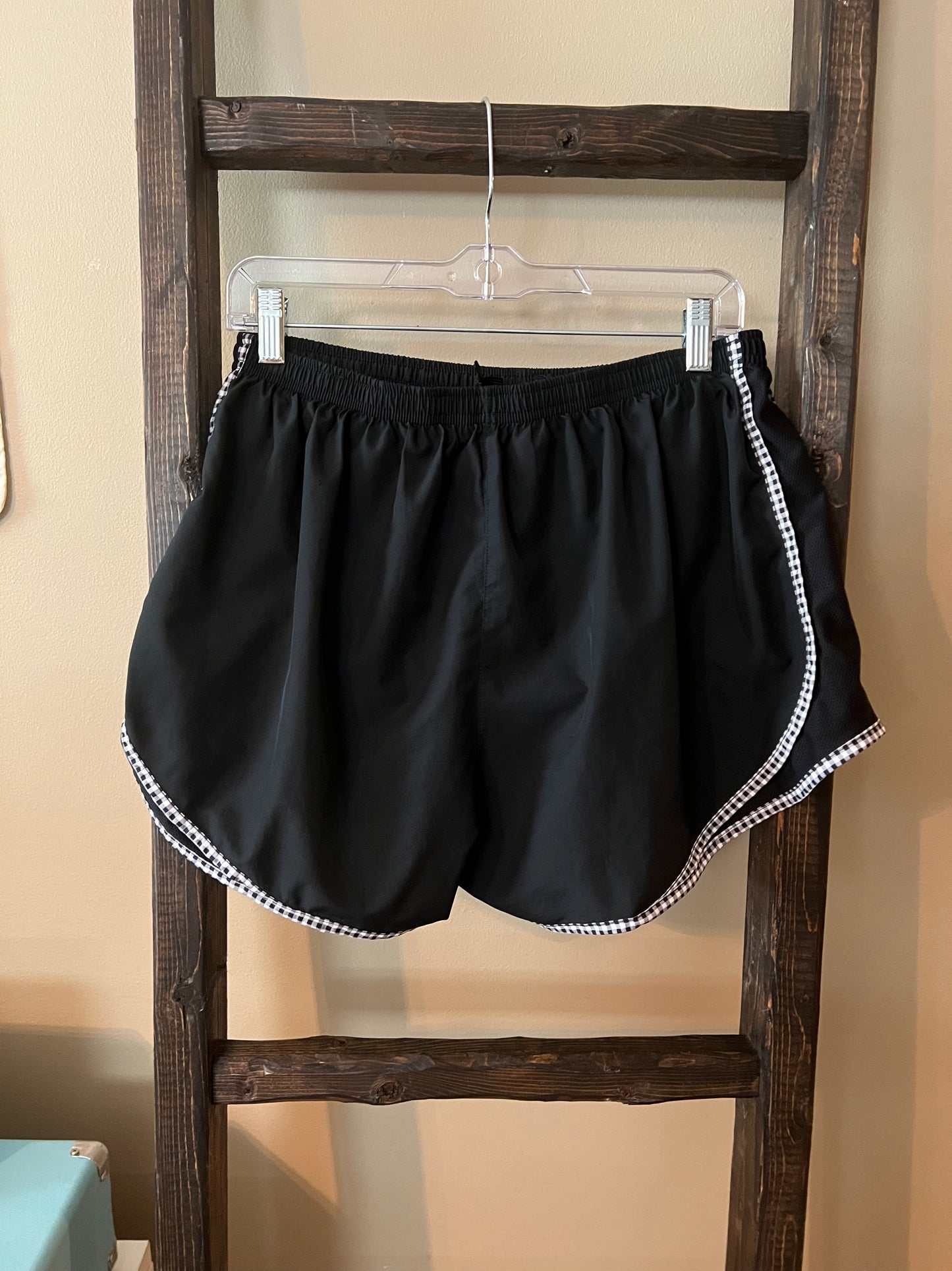 Size XL Nike Gingham Shorts
