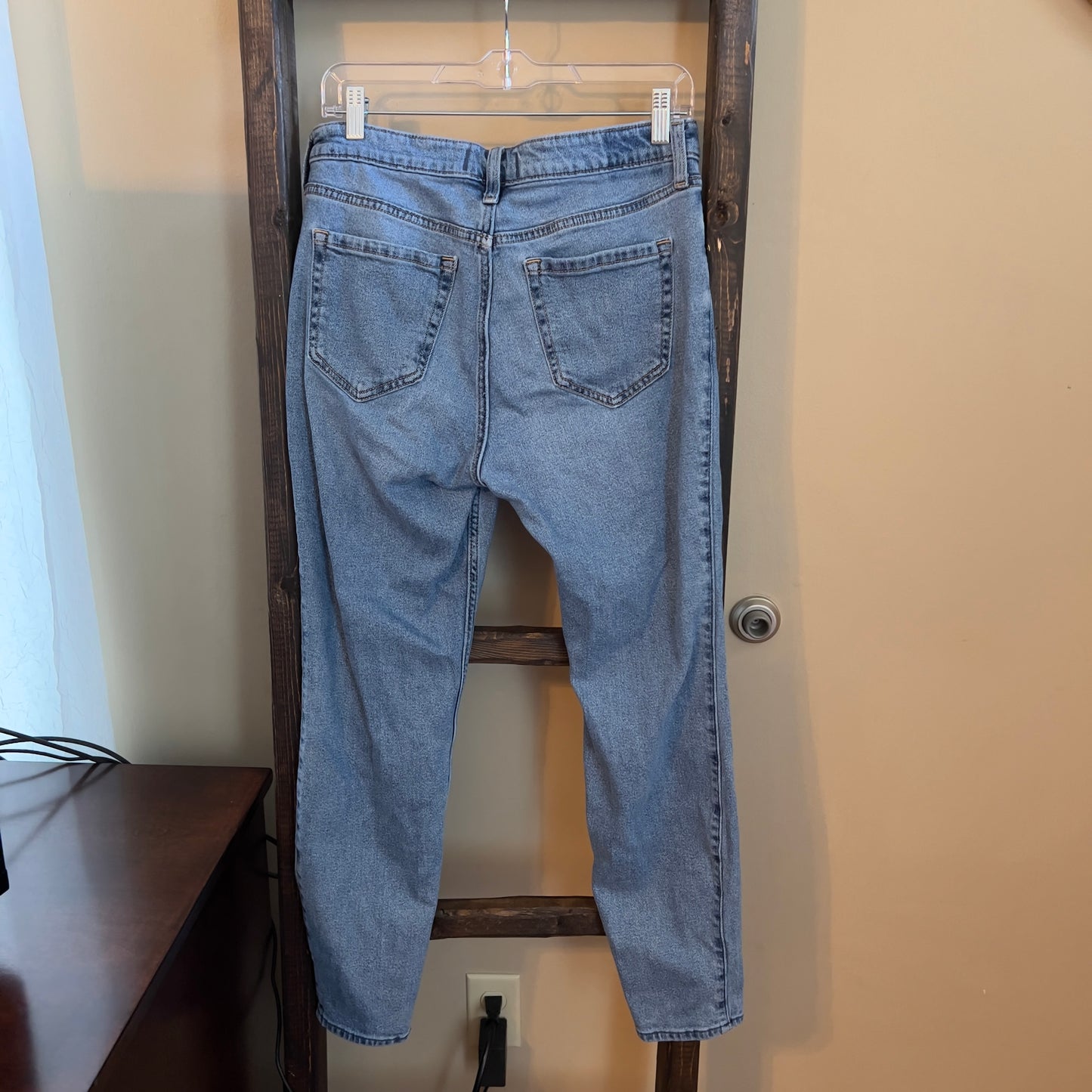 Size 10/30 Abercrombie & Fitch The Skinny High Rise Jeans