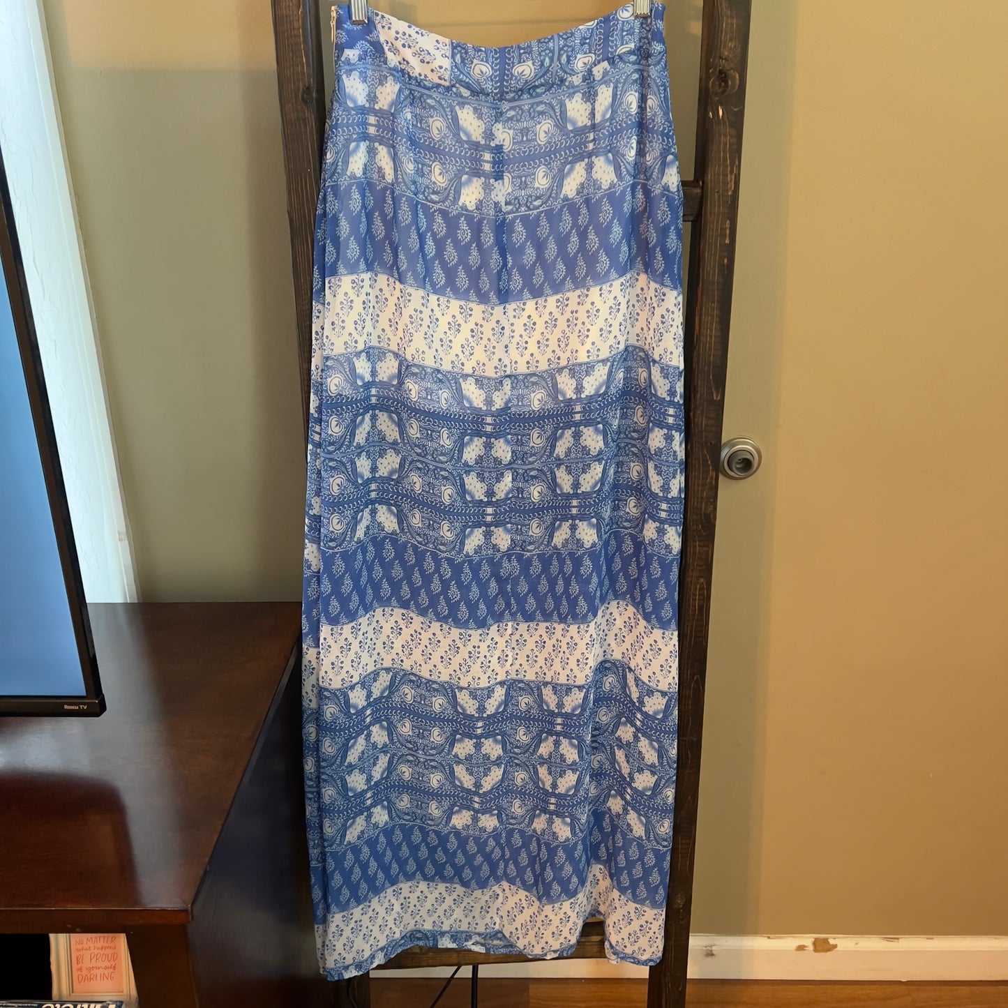 Size Medium Show Me Your Mumu Maxi Skirt