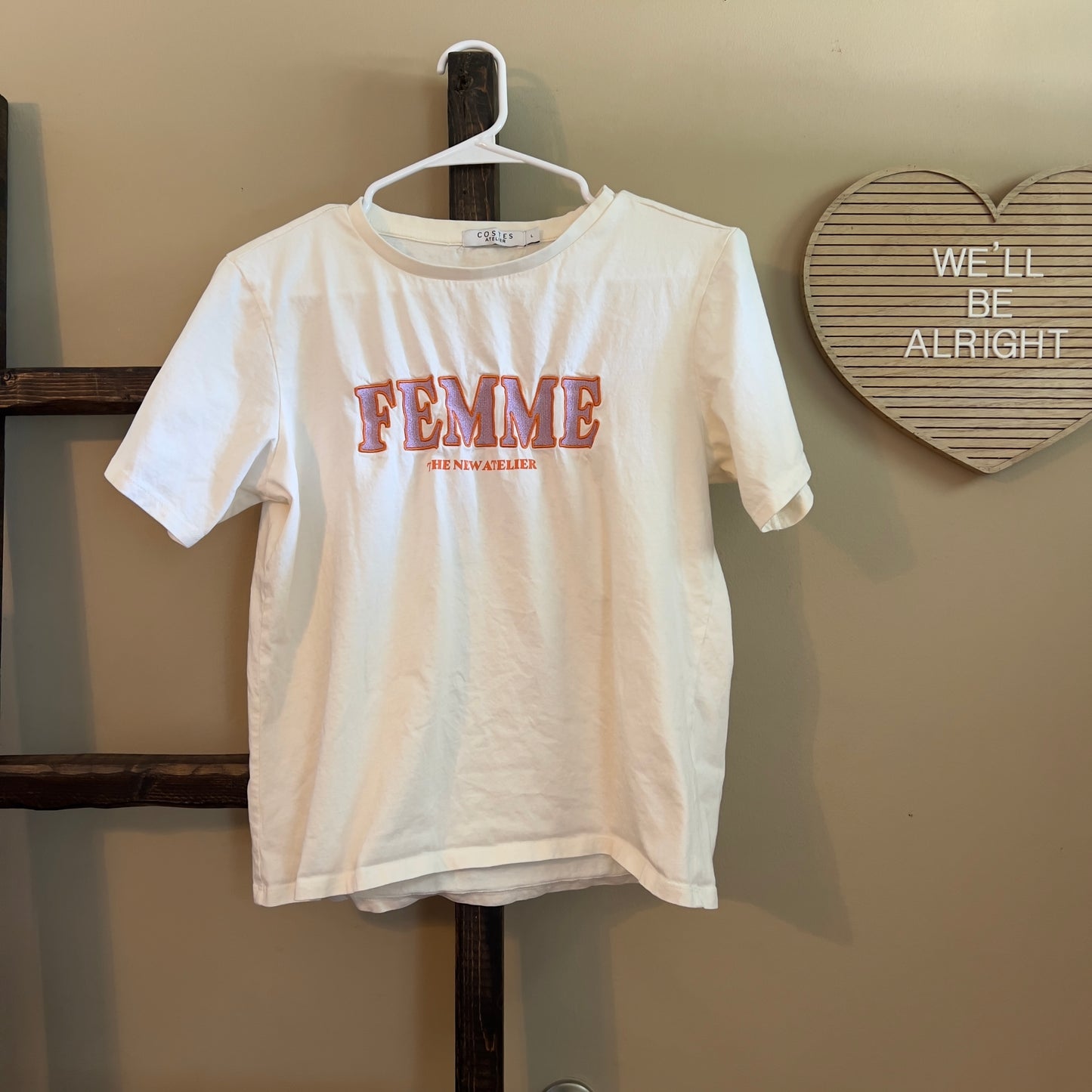 Size Large Femme Tee