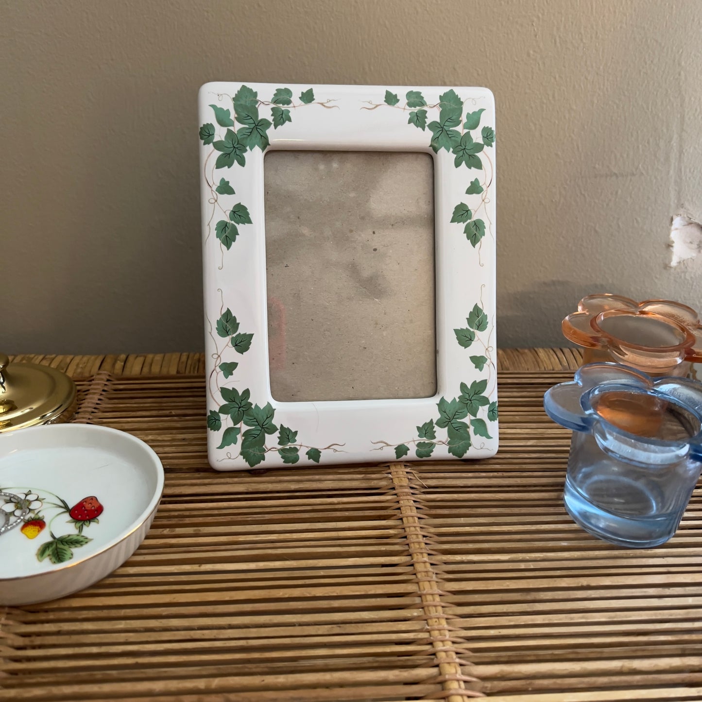 Ivy Ceramic Picture Frame