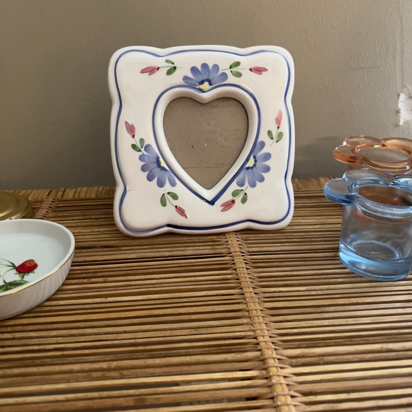 Floral Heart Ceramic Frame